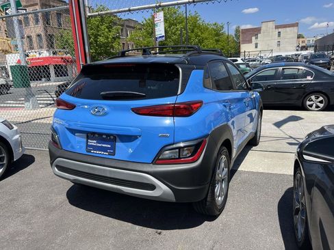 Certified 2023 Hyundai Kona SEL AWD/4WD image 7