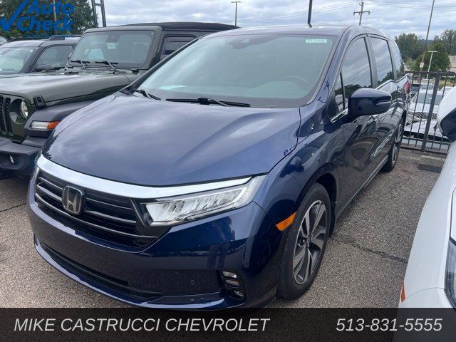 Used 2024 Honda Odyssey Touring image 1
