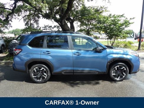 Used 2025 Subaru Forester Limited w/ Popular Package #2 AWD/4WD image 5