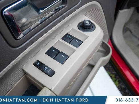 Used 2010 Ford Edge SE FWD image 13