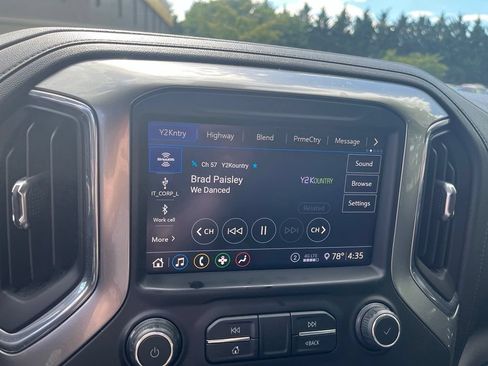 Used 2020 Chevrolet Silverado 1500 LT w/ All-Star Edition AWD/4WD image 8