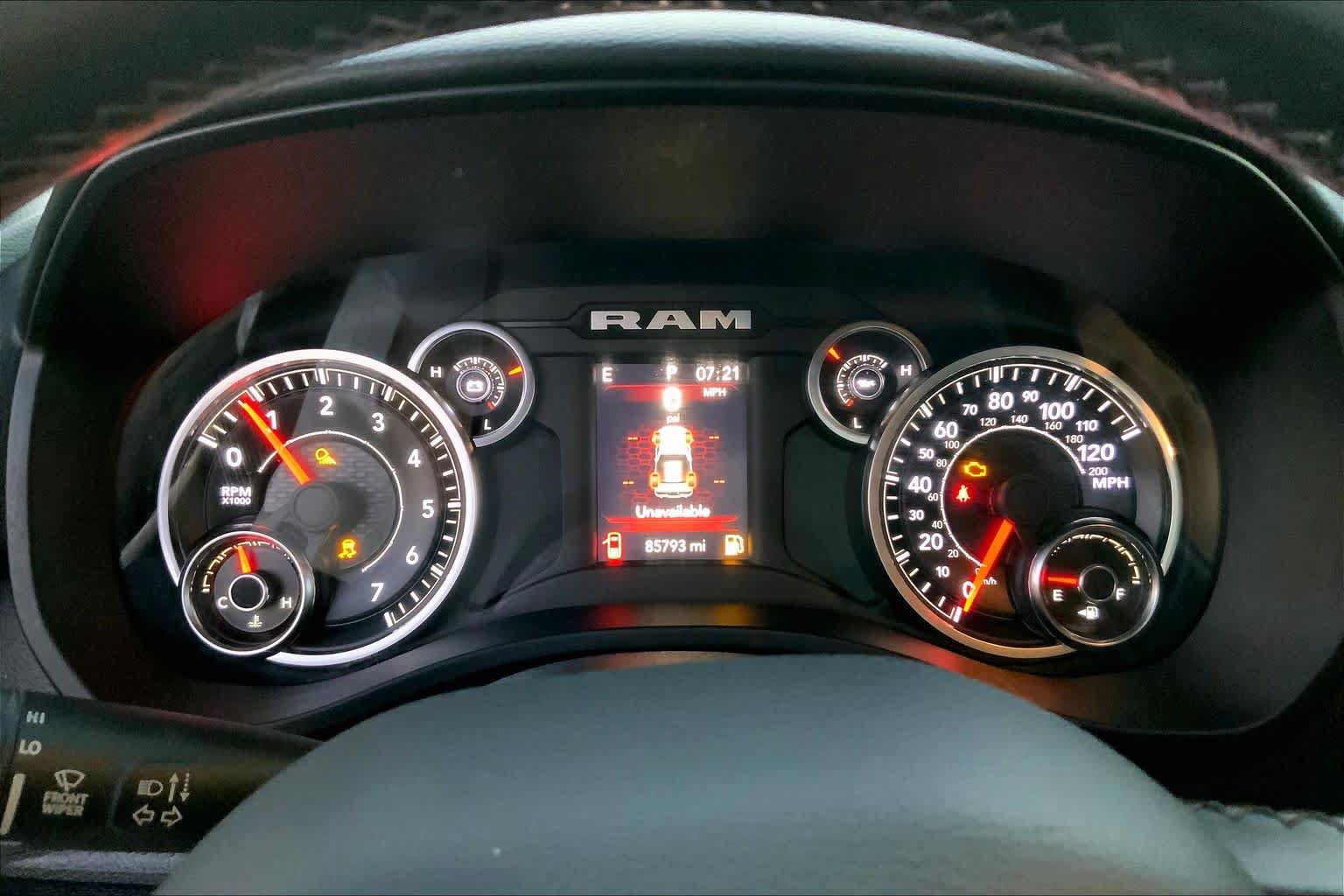 Used 2019 RAM 1500 Big Horn AWD/4WD image 23
