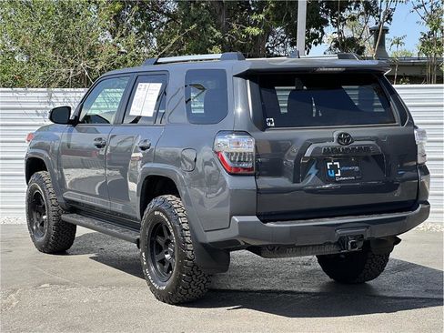 Used 2024 Toyota 4Runner SR5 AWD/4WD image 3