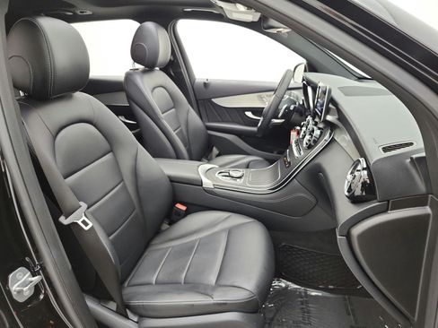 Used 2019 Mercedes-Benz GLC 300 image 19