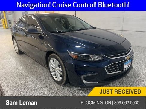 Used 2017 Chevrolet Malibu LT image 1