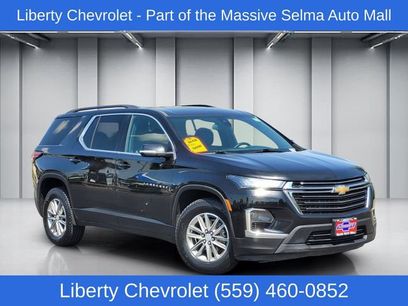Used 2023 Chevrolet Traverse LT