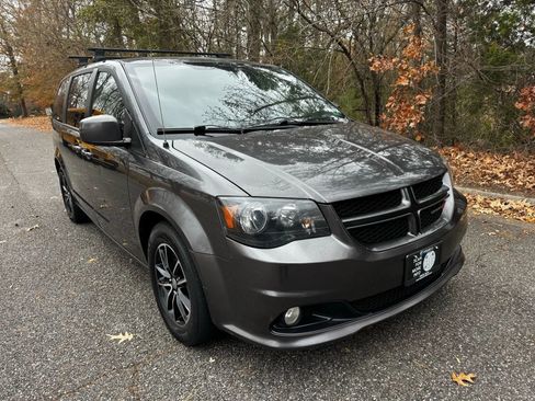 Used 2018 Dodge Grand Caravan GT image 5