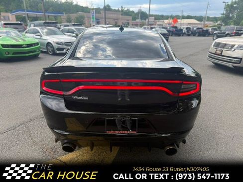 Used 2021 Dodge Charger SXT w/ Plus Group RWD image 4