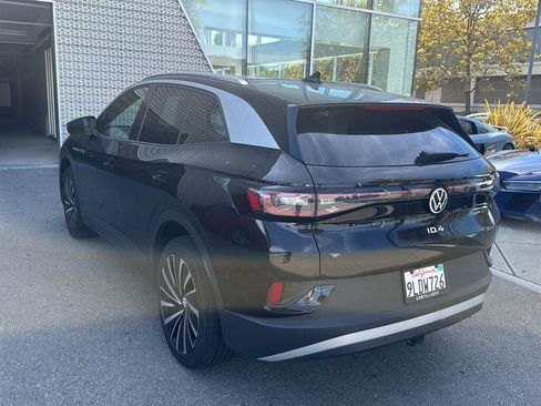 Used 2023 Volkswagen ID.4 Pro S Plus AWD/4WD image 5