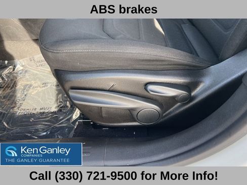 Used 2020 Jeep Renegade Latitude image 28