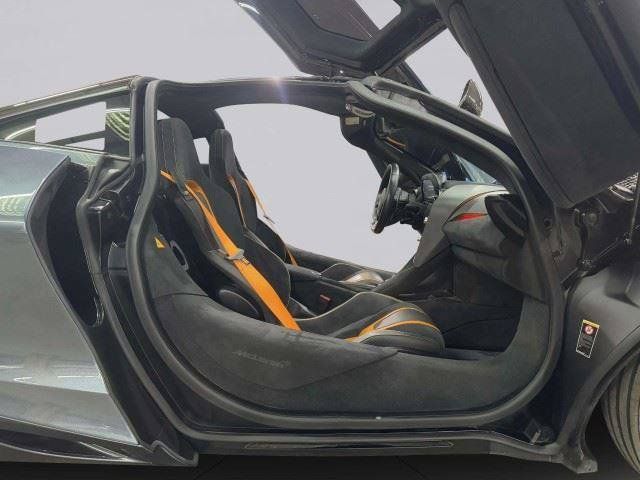 Used 2018 McLaren 720S RWD image 60