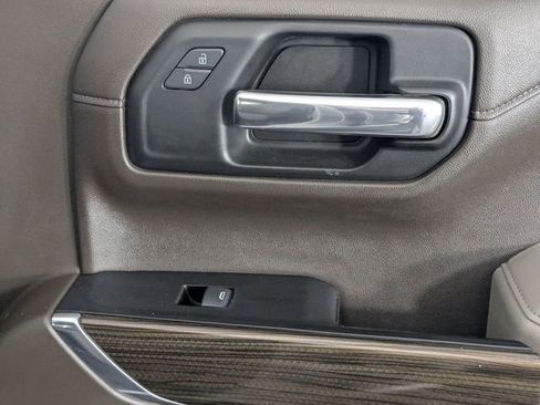 Used 2019 Chevrolet Silverado 1500 LT w/ All-Star Edition image 34