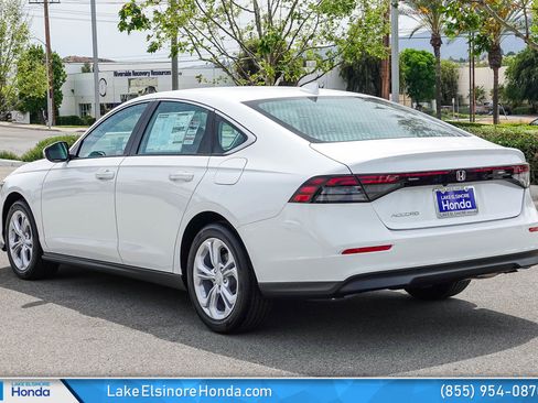 New 2026 Honda Accord LX image 10