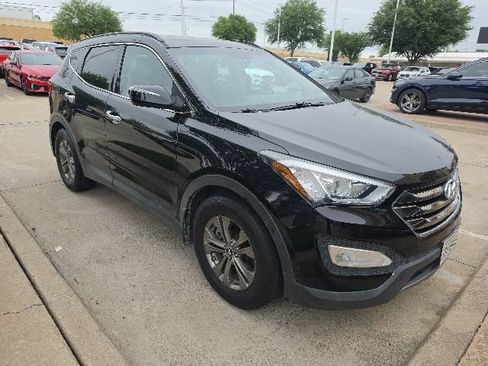Used 2014 Hyundai Santa Fe Sport w/ Premium Equipment Package 03 FWD image 4