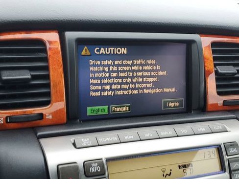 Used 2006 Lexus SC 430 Convertible w/ Preferred Accessory Pkg image 28