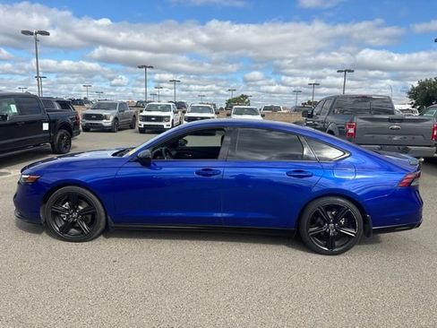 Used 2023 Honda Accord Sport image 8