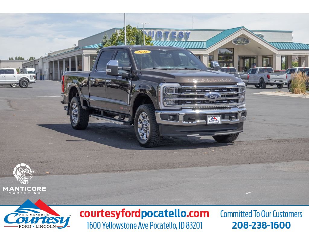 Used 2025 Ford F350 Lariat w/ Chrome Package AWD/4WD image 1