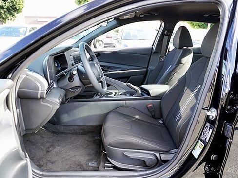 Certified 2026 Hyundai Elantra Sport FWD image 13