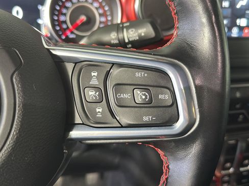 Used 2021 Jeep Wrangler Rubicon w/ LED Lighting Group AWD/4WD image 15