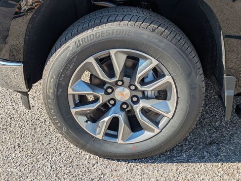 New 2026 Chevrolet Silverado 1500 LT image 11