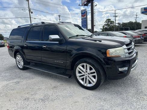 Used 2016 Ford Expedition Max Platinum AWD/4WD image 5