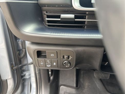 Used 2024 Hyundai Ioniq 6 SE image 29