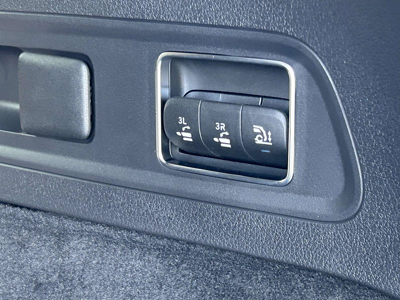 New 2027 Mercedes-Benz GLS 450 4MATIC image 13