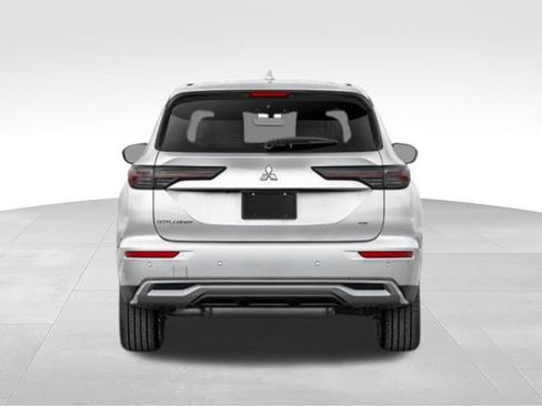 Used 2026 Mitsubishi Outlander SE FWD image 41
