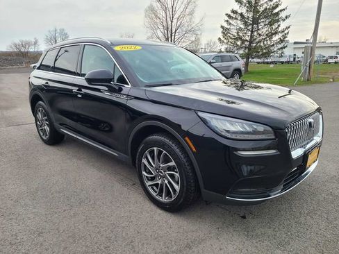 Used 2022 Lincoln Corsair AWD w/ Equipment Group 101A image 4