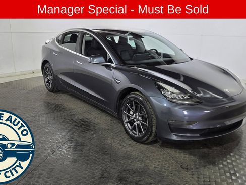 Used 2018 Tesla Model 3 Long Range AWD/4WD image 1