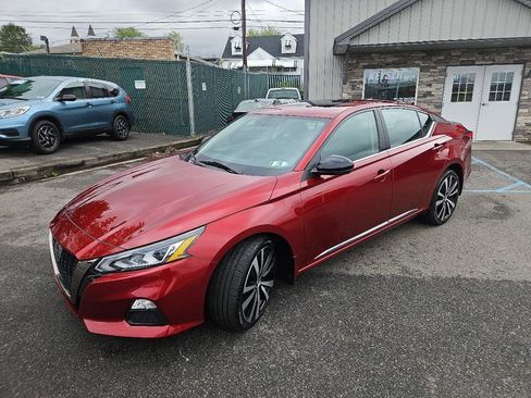 Used 2019 Nissan Altima 2.5 SR w/ SR Premium Package AWD/4WD image 35