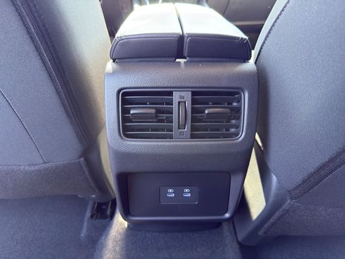 New 2026 Nissan Rogue SV image 31