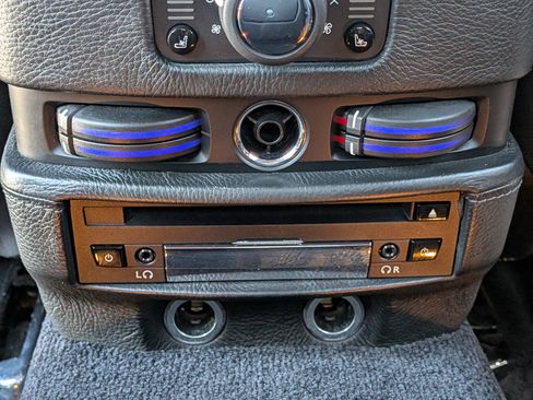 Used 2013 Rolls-Royce Ghost RWD image 18