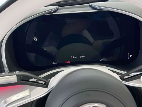 New 2026 Mercedes-Benz Maybach SL 680 image 3