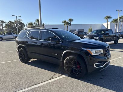 Used 2018 GMC Acadia SLT w/ LPO, Black Accent Package