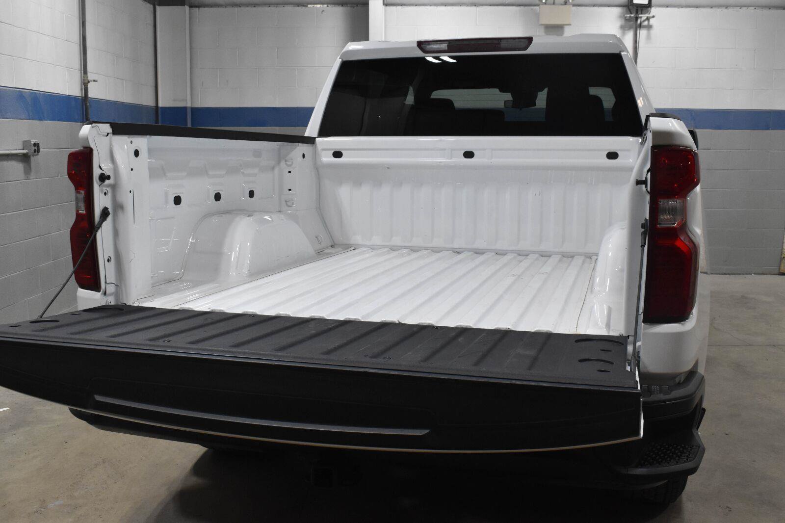 Used 2023 Chevrolet Silverado 1500 W/T w/ WT Value Package AWD/4WD image 22