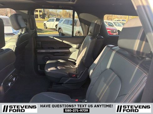 Used 2023 Ford Expedition Max Platinum AWD/4WD image 33