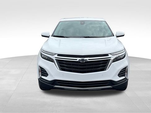 Certified 2024 Chevrolet Equinox LT w/ LPO, Floor Liner Package image 7