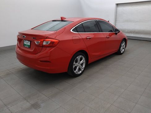 Used 2017 Chevrolet Cruze Premier FWD image 10