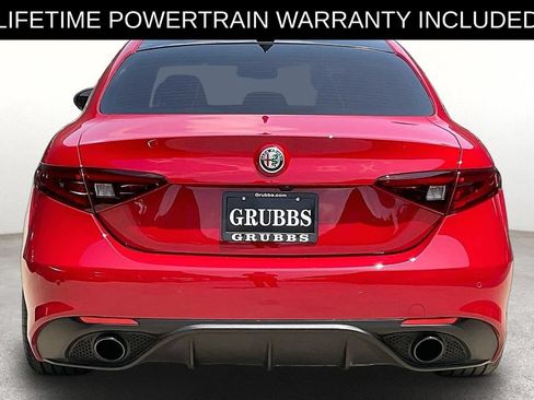Used 2021 Alfa Romeo Giulia Ti Sport RWD image 5