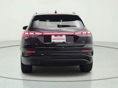 Used 2024 Audi Q4 e-tron Premium Plus w/ Premium Plus AWD/4WD image 6