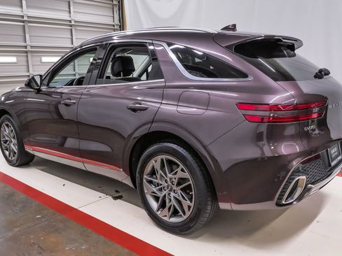 Certified 2023 Genesis GV70 2.5T w/ Select Package AWD/4WD image 8
