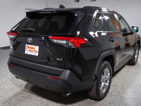 Used 2024 Toyota RAV4 XLE image 7