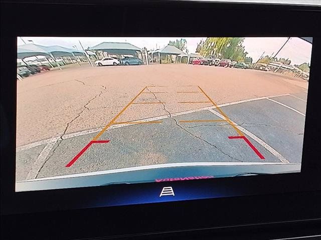 Used 2025 Chevrolet TrailBlazer LT AWD/4WD image 13