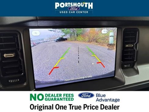 Used 2025 Ford Bronco Badlands image 10