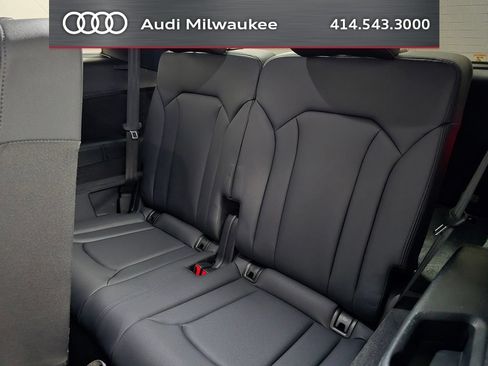 Used 2023 Audi Q7 3.0T Prestige w/ Prestige Package AWD/4WD image 24
