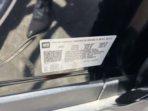 Used 2023 Chevrolet Equinox LT AWD/4WD image 21