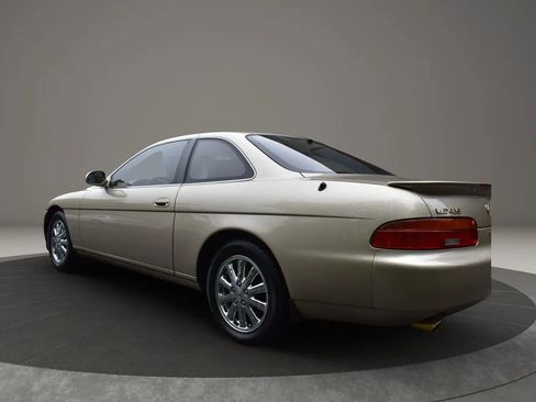 Used 1993 Lexus SC 400 Coupe image 12