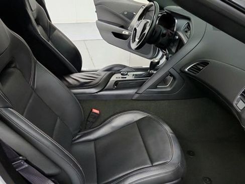 Used 2014 Chevrolet Corvette Z51 image 13