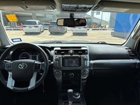 Used 2019 Toyota 4Runner SR5 Premium AWD/4WD image 8